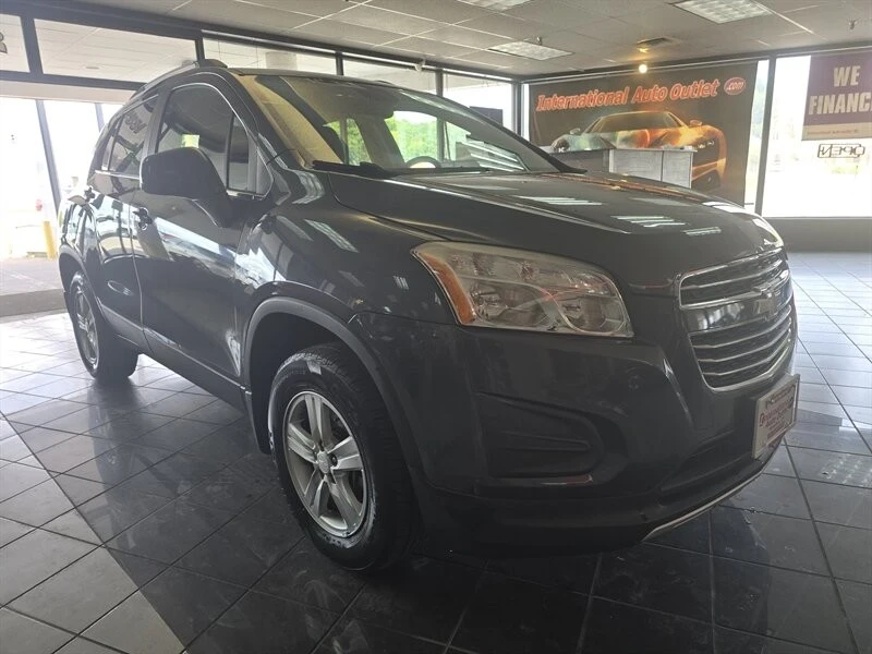 2016 Chevrolet Trax - Image 3 of 4
