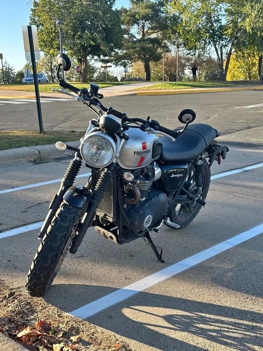 2016 Triumph Speed Twin 900 - Image 2 of 5