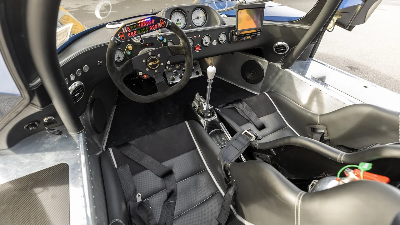 2016 Ultima - Image 5 of 31