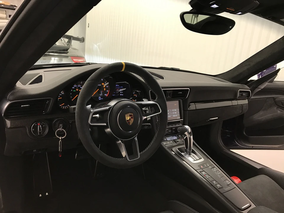 2016 Porsche 991 GT3 RS - Image 21 of 24