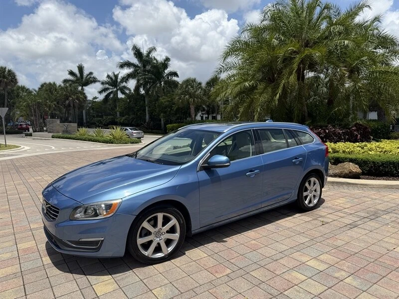 2016 Volvo V60 1st Gen - Image 2 of 24