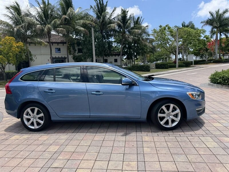 2016 Volvo V60 1st Gen - Image 7 of 24
