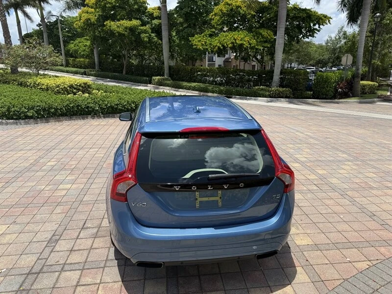 2016 Volvo V60 1st Gen - Image 4 of 24