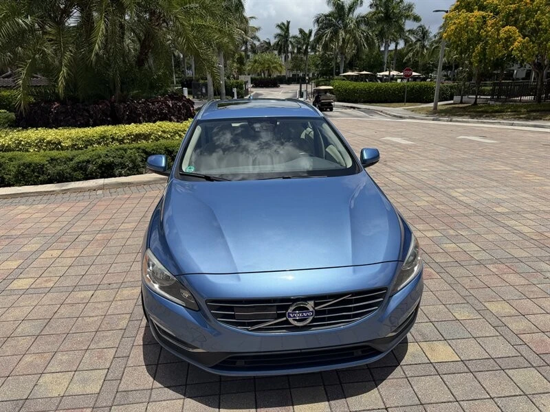 2016 Volvo V60 1st Gen - Image 12 of 24