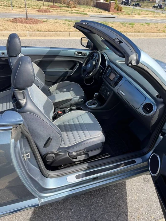 2016 Volkswagen A5 Beetle - Image 9 of 21