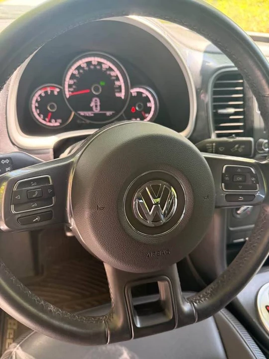 2016 Volkswagen A5 Beetle - Image 10 of 11