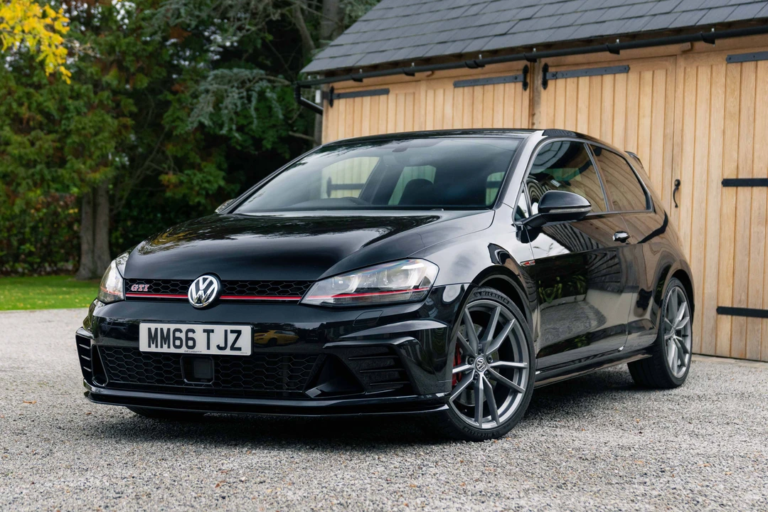 2016 Volkswagen GTI Mk7 - Image 2 of 31