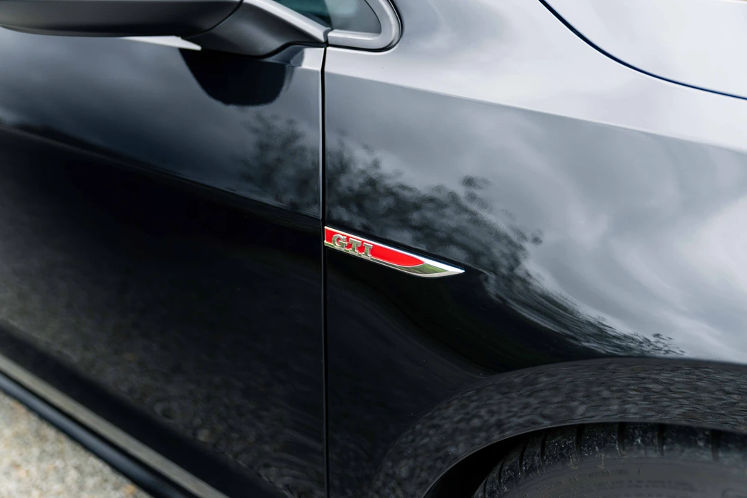 2016 Volkswagen GTI Mk7 - Image 29 of 31