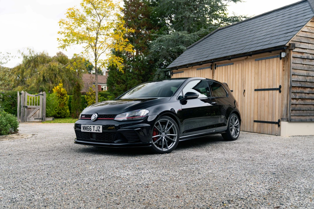 2016 Volkswagen GTI Mk7 - Image 17 of 31