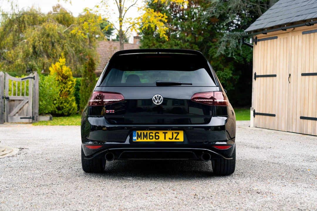 2016 Volkswagen GTI Mk7 - Image 6 of 31