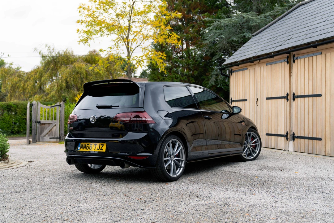 2016 Volkswagen GTI Mk7 - Image 5 of 31