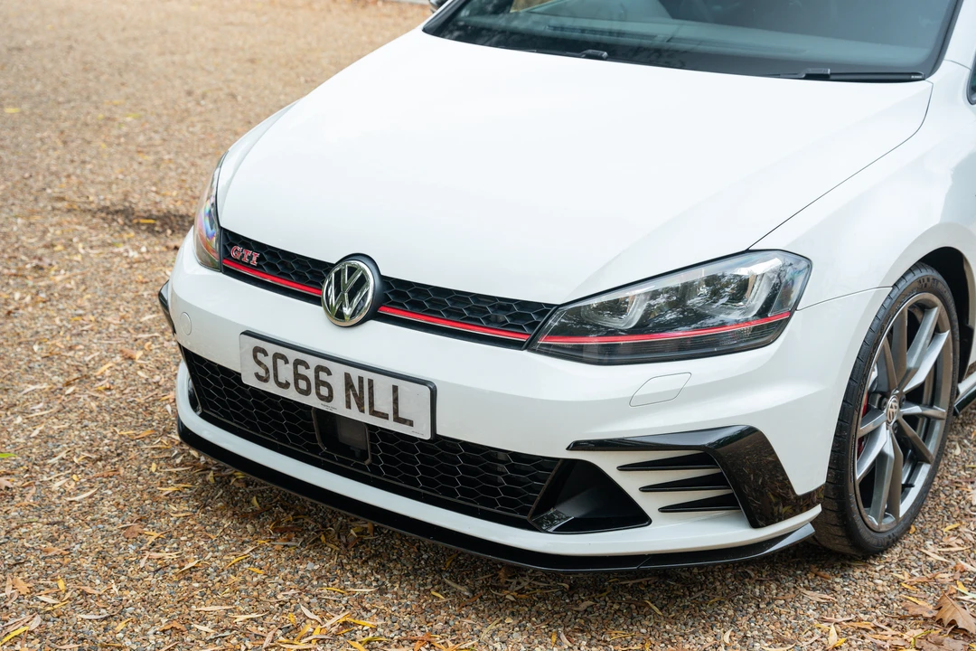 2016 Volkswagen GTI Mk7 - Image 26 of 31