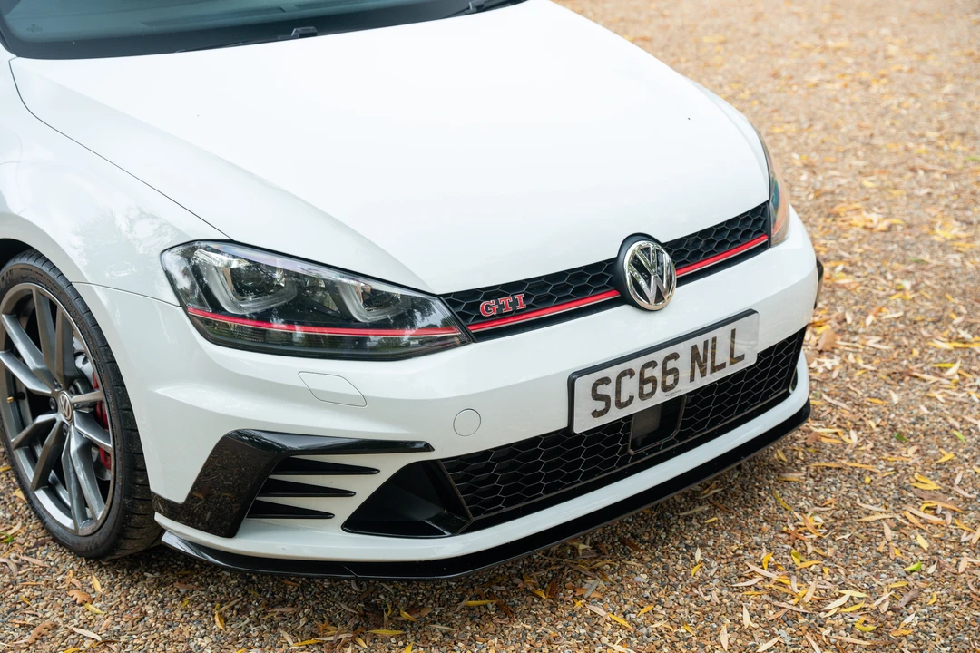 2016 Volkswagen GTI Mk7 - Image 28 of 31