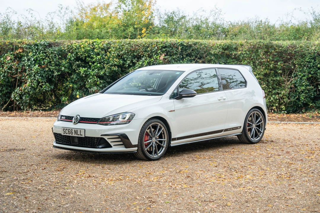 2016 Volkswagen GTI Mk7 - Image 18 of 31