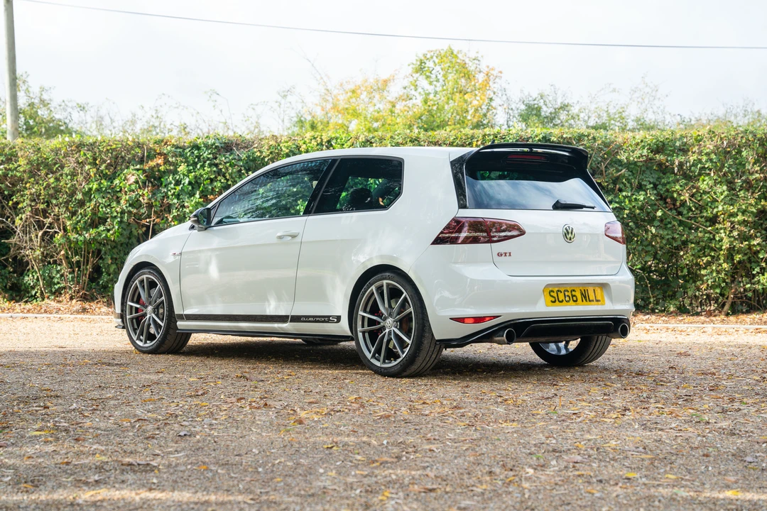 2016 Volkswagen GTI Mk7 - Image 8 of 31