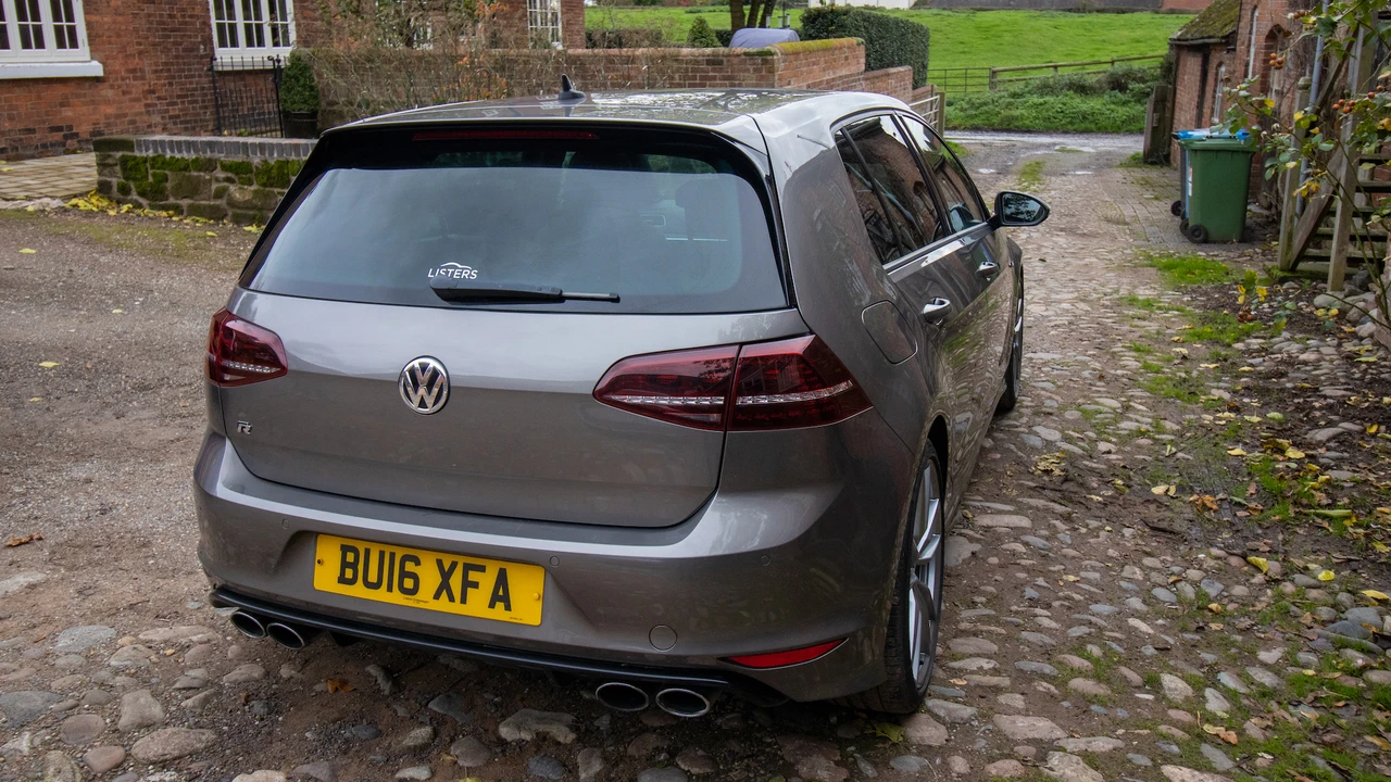 2016 Volkswagen Golf R Mk7 - Image 7 of 31