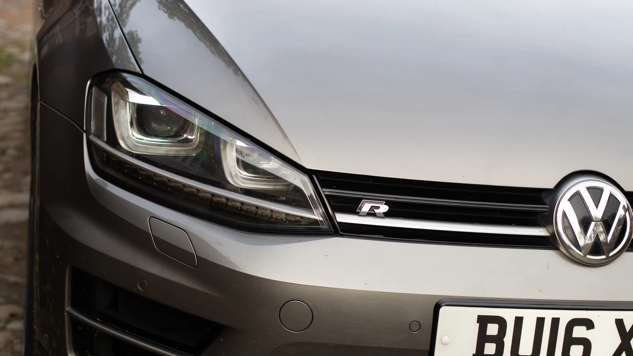 2016 Volkswagen Golf R Mk7 - Image 16 of 31