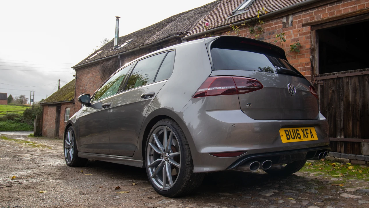 2016 Volkswagen Golf R Mk7 - Image 11 of 31