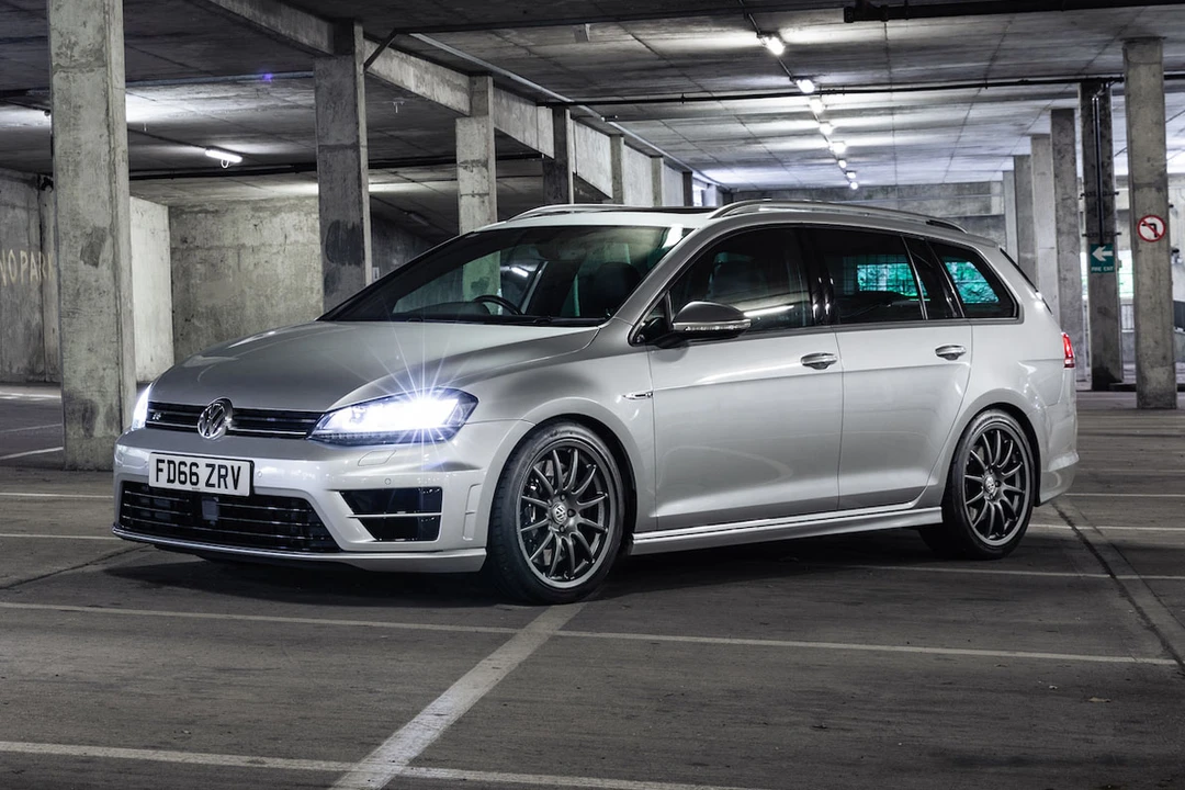 2016 Volkswagen Golf R Mk7 - Image 2 of 31
