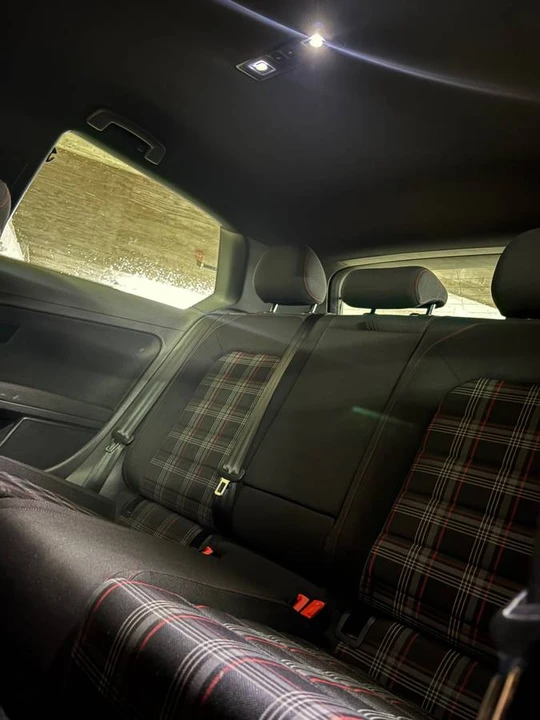 2016 Volkswagen GTI Mk7 - Image 17 of 21