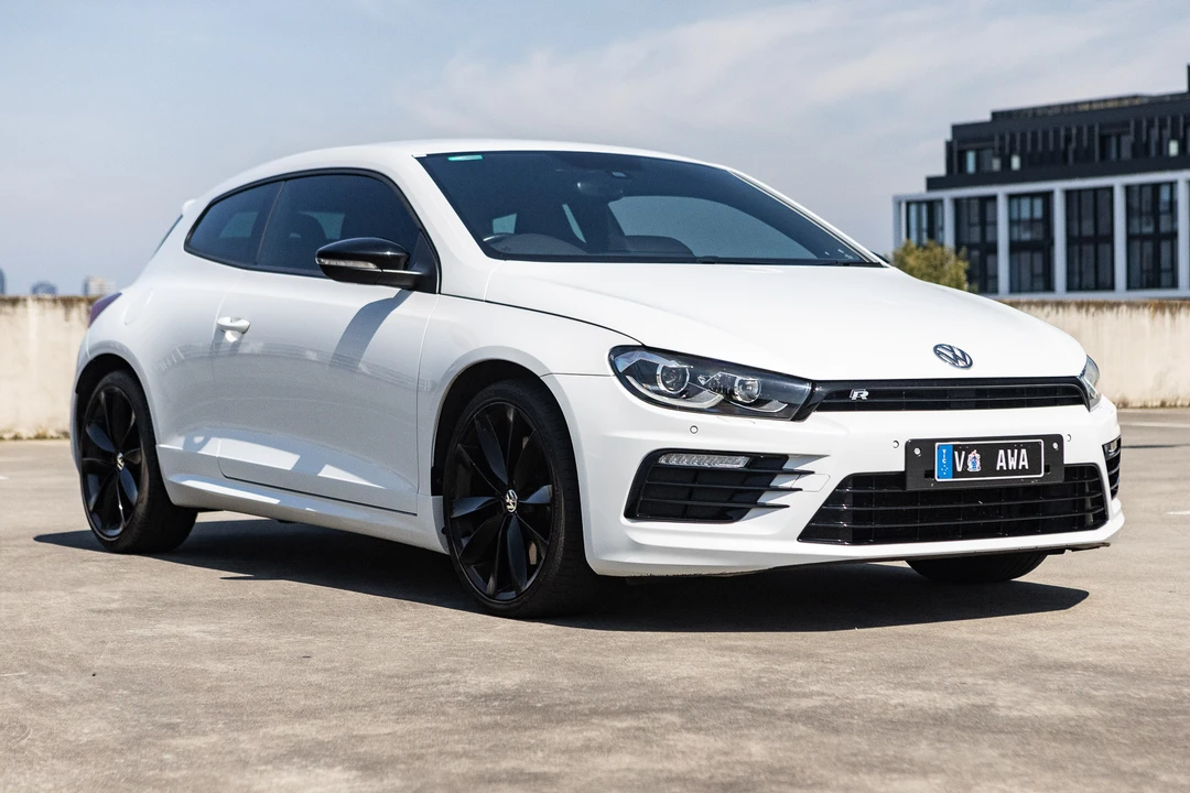 2016 Volkswagen Scirocco - Image 11 of 31