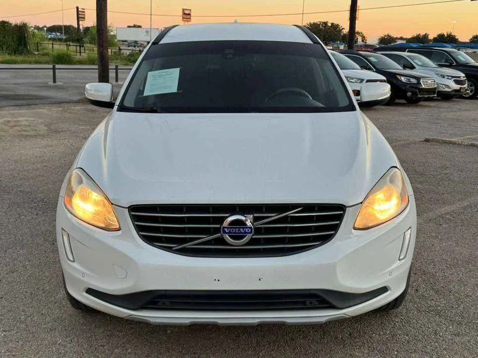2016 Volvo XC60 1st Gen - Image 3 of 8