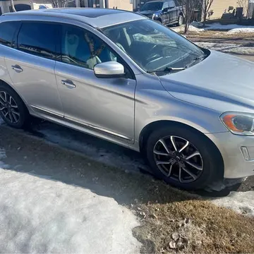 2016 Volvo XC60 T5 Premier