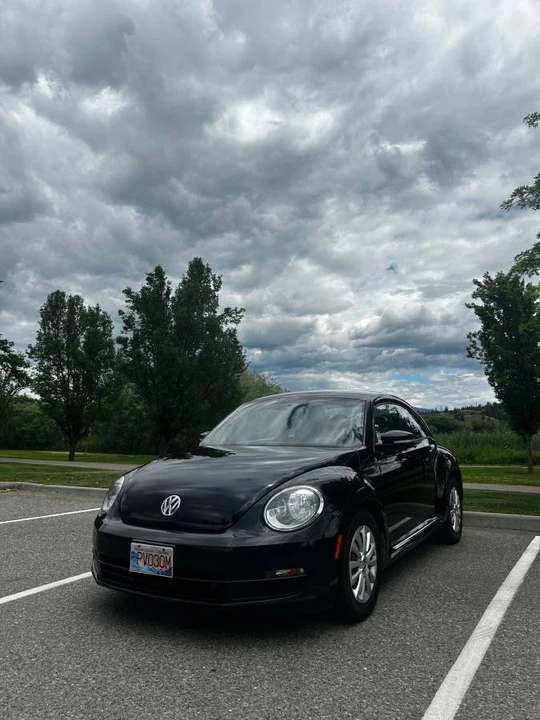2016 Volkswagen A5 Beetle - Image 2 of 18