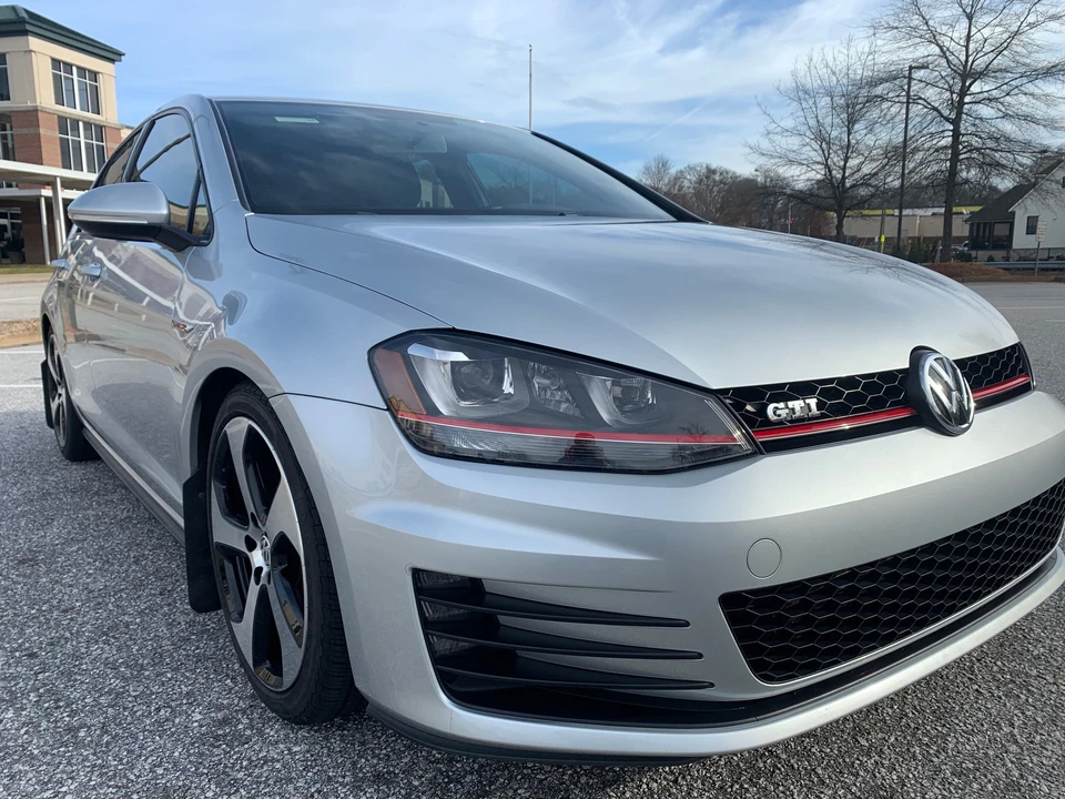 2016 Volkswagen GTI Mk7 - Image 4 of 11
