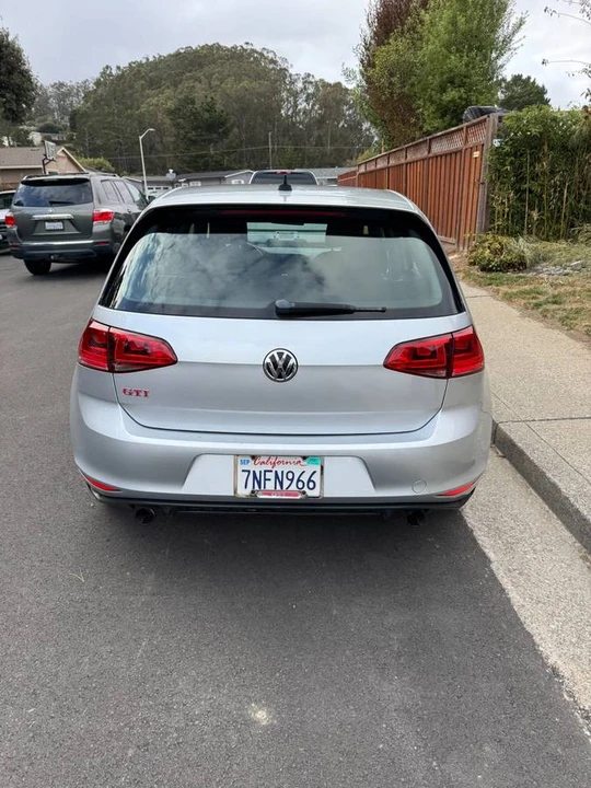 2016 Volkswagen GTI Mk7 - Image 3 of 13