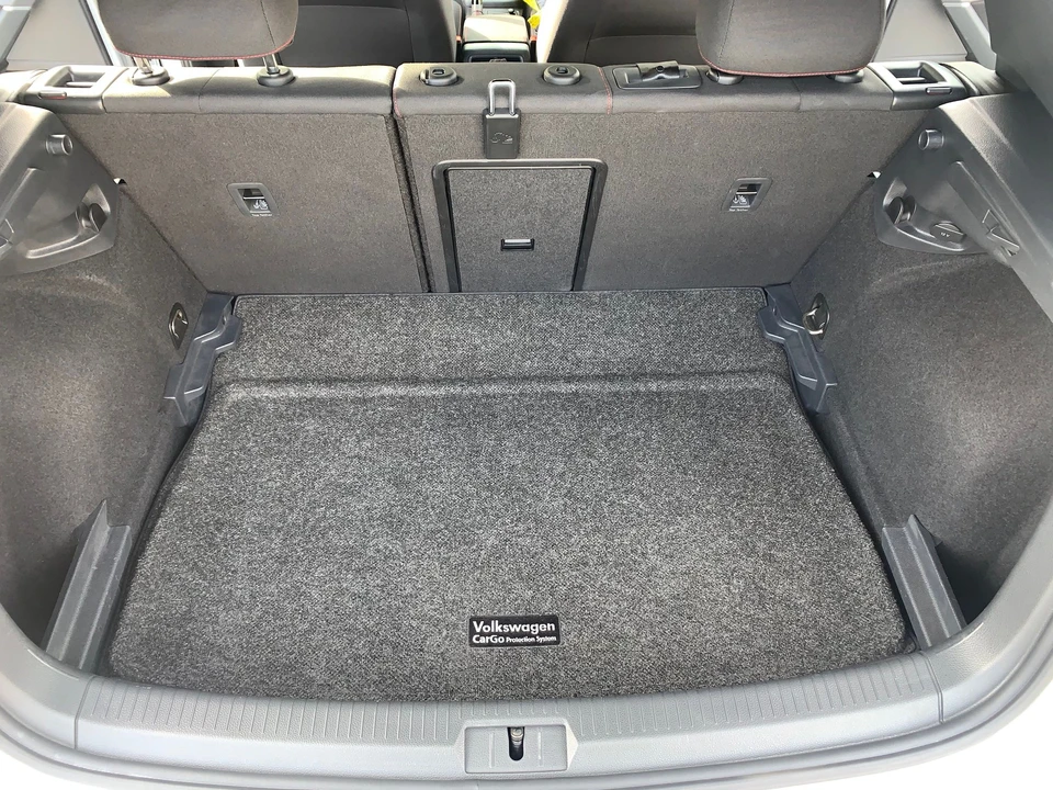 2016 Volkswagen GTI Mk7 - Image 28 of 30