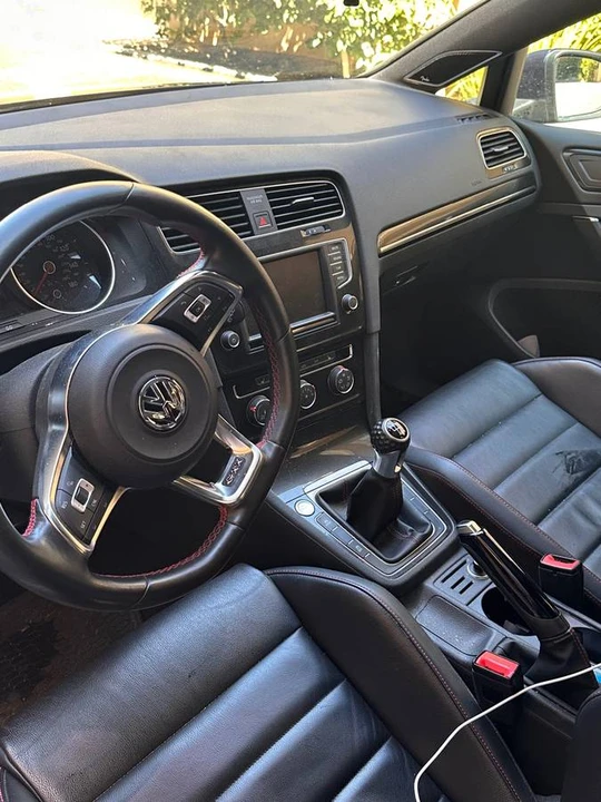 2016 Volkswagen GTI Mk7 - Image 3 of 4