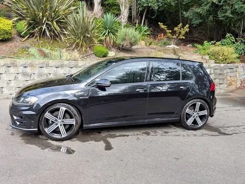 2016 Volkswagen Golf R MK7