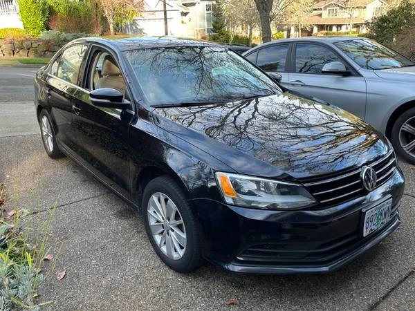 2016 Volkswagen A6 Jetta - Image 2 of 11