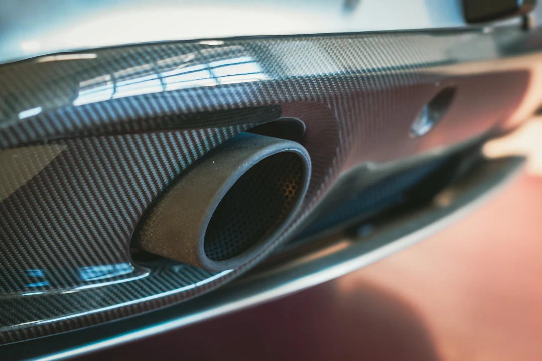2016 Aston Martin Vanquish 2nd Gen - Image 25 of 31