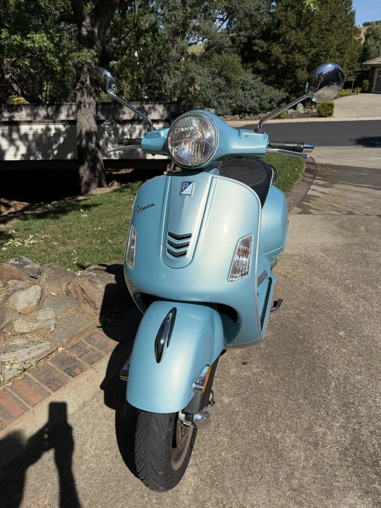 2016 Vespa Sei & PX & ET & LX & GT - Image 2 of 31
