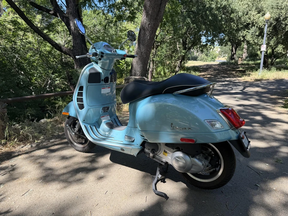 2016 Vespa Sei & PX & ET & LX & GT - Image 12 of 31