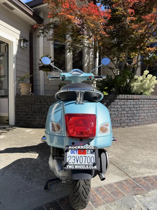 2016 Vespa Sei & PX & ET & LX & GT - Image 14 of 31