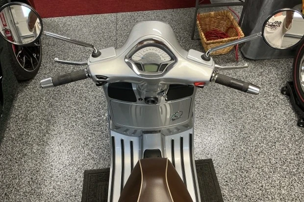 2016 Vespa Sei & PX & ET & LX & GT - Image 4 of 7