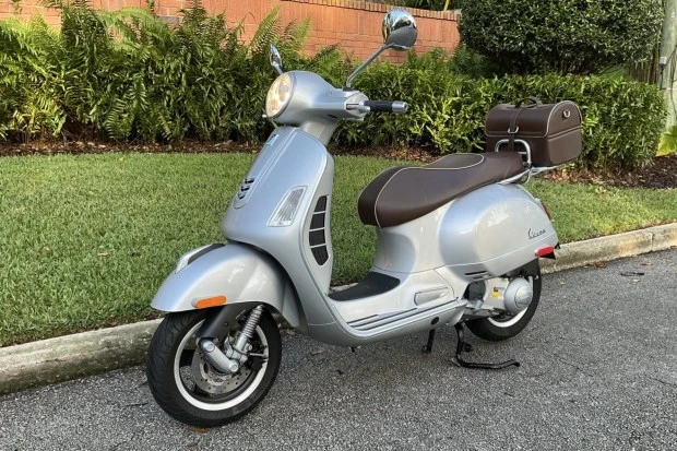 2016 Vespa Sei & PX & ET & LX & GT - Image 3 of 7