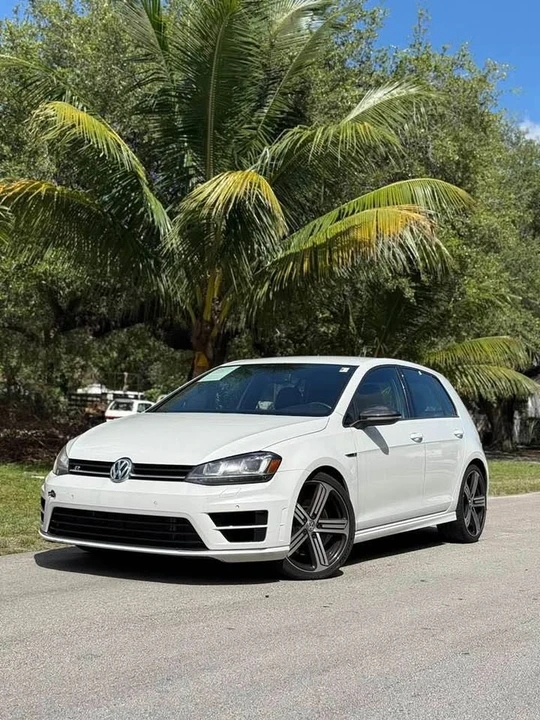 2016 Volkswagen Golf R Mk7 - Image 2 of 10
