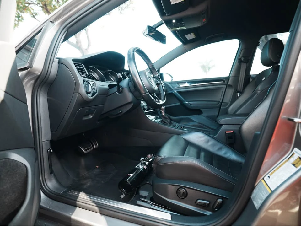 2016 Volkswagen Golf R Mk7 - Image 6 of 8