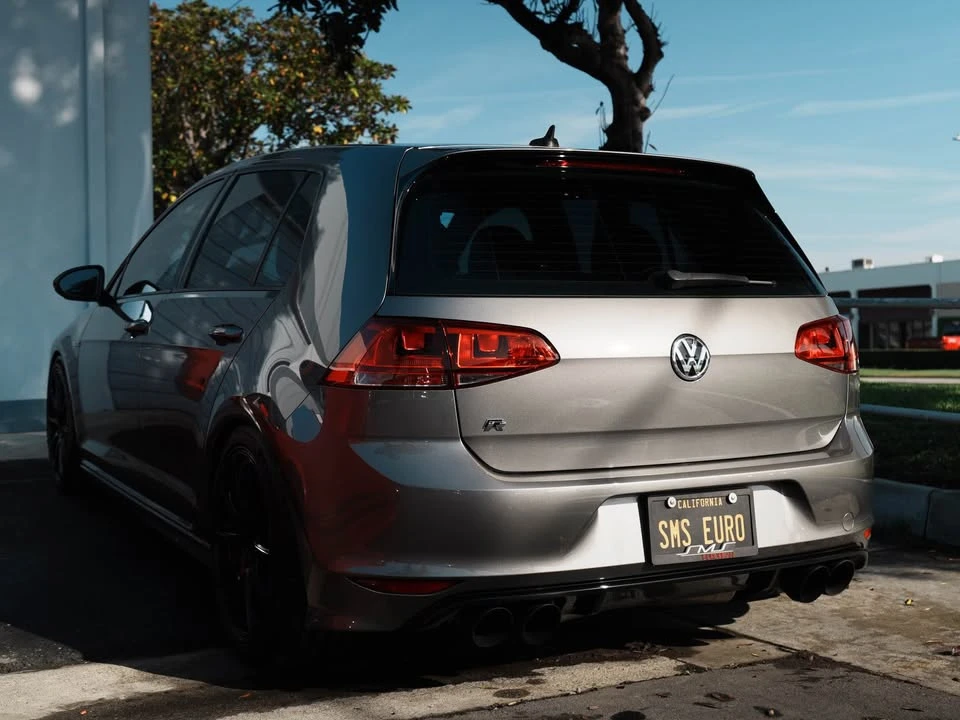 2016 Volkswagen Golf R Mk7 - Image 2 of 8