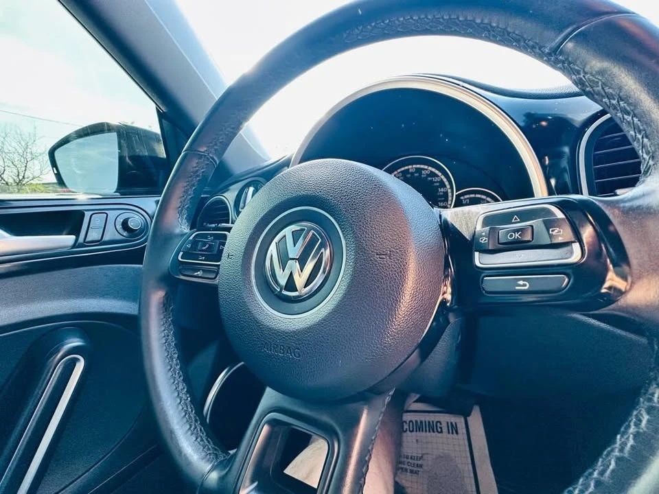2016 Volkswagen A5 Beetle - Image 13 of 18