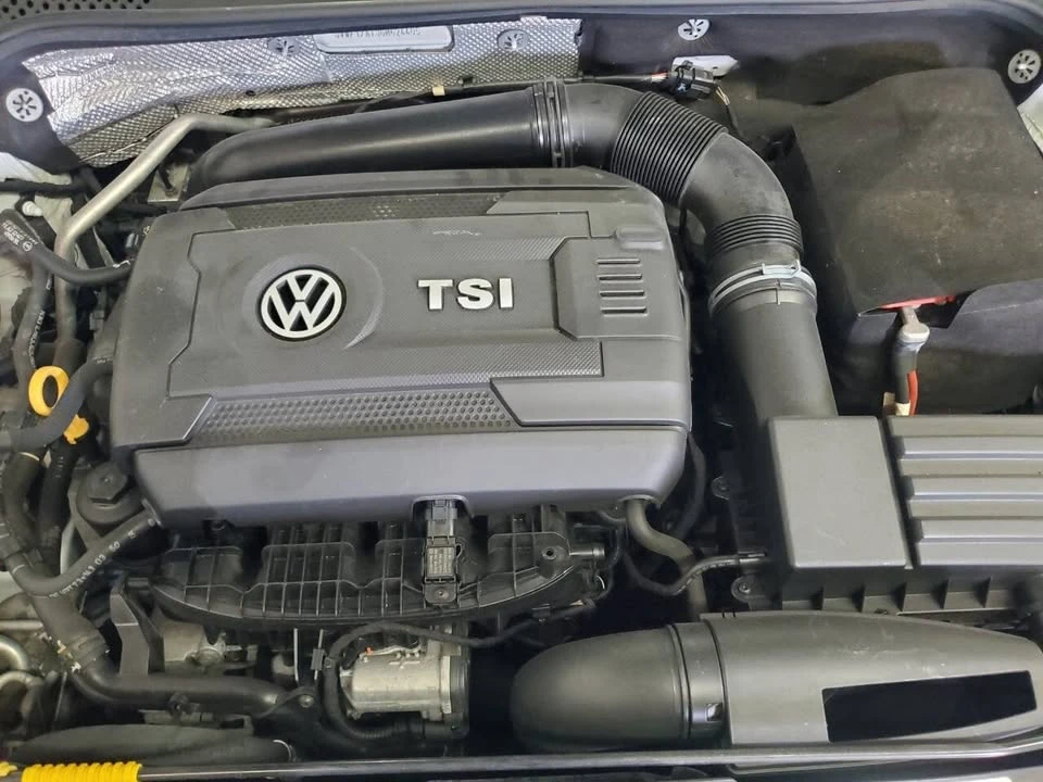 2016 Volkswagen A5 Beetle - Image 4 of 19
