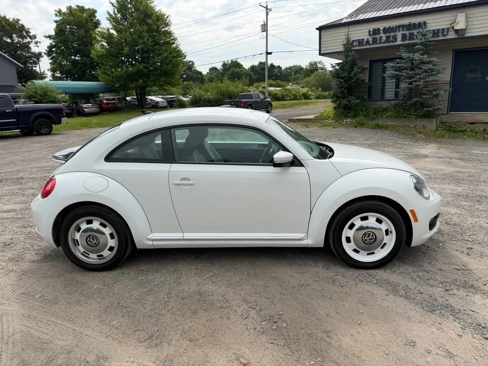 2016 Volkswagen A5 Beetle - Image 13 of 20