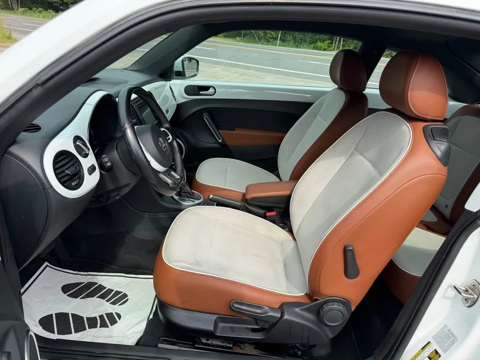 2016 Volkswagen A5 Beetle - Image 19 of 20