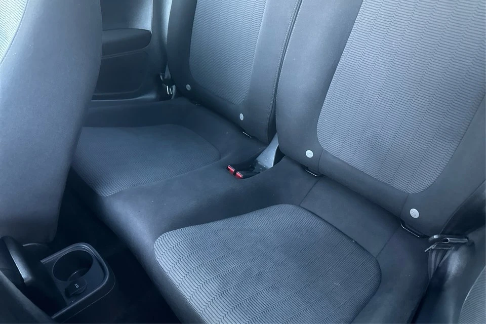 2016 Volkswagen A5 Beetle - Image 10 of 20