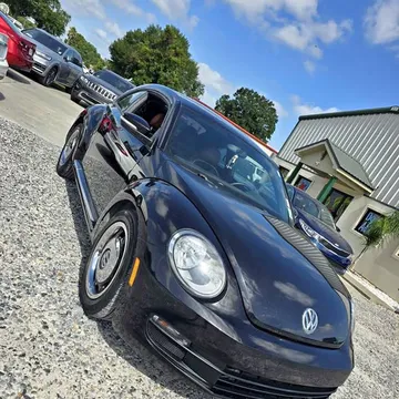 2016 Volkswagen Beetle 1.8T Classic Hatchback 2D