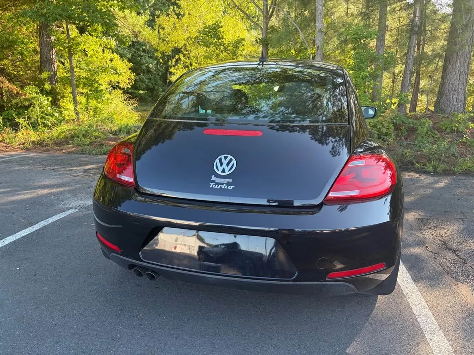 2016 Volkswagen A5 Beetle - Image 3 of 11